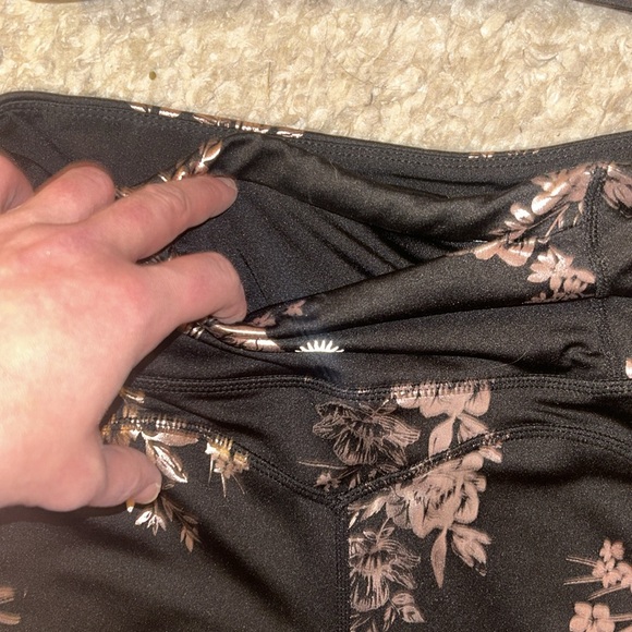 Sommer Ray Athletic Wear Set - Picture 6 of 9